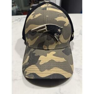 New England Patriots 39Thirty Fitted L/XL Camo Green New Era